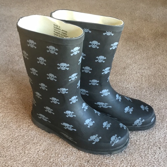 🖤☠️Children’s Black Cherokee Rain Boots - Picture 2 of 10